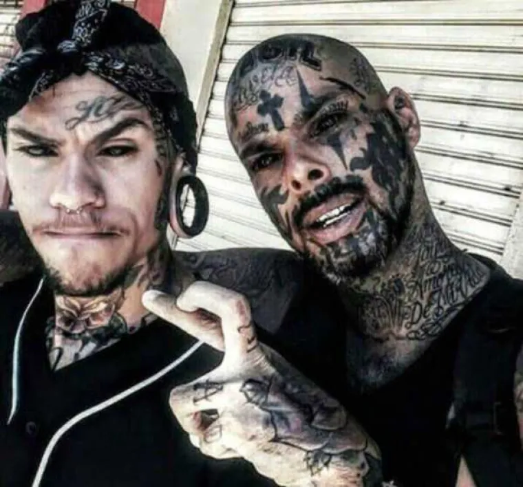 UGRADILI SI ROGOVE I IZBU&Scaron;ILI DO NEPREPOZNATLJIVOSTI: Iskoristili sva moguća sredstva da promijene svoje tijelo