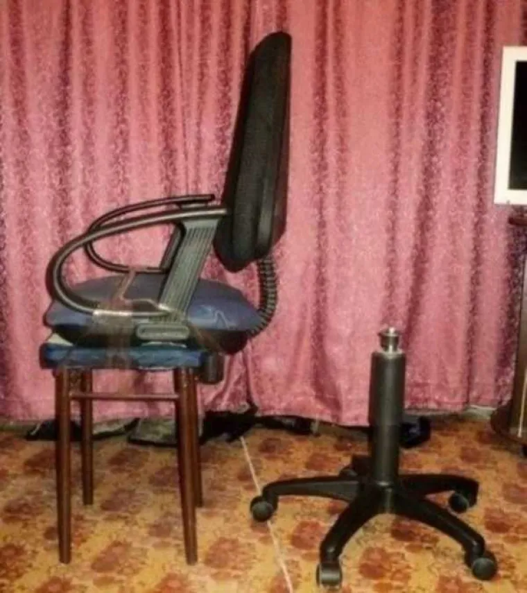 RUSKE ULICE OPET PREPLAVILA POPLAVA BIZARNOSTI: Ne&scaron;to nije u redu s njima ili je ostatak svijeta prolupao?