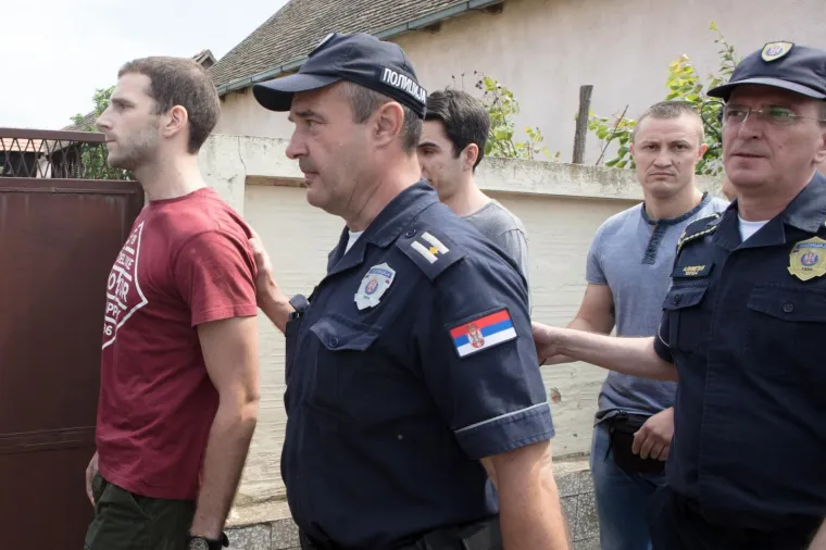 &Scaron;e&scaron;elj zaustavljen na ulazu u Hrtkovce: govor održao u selu Jarak