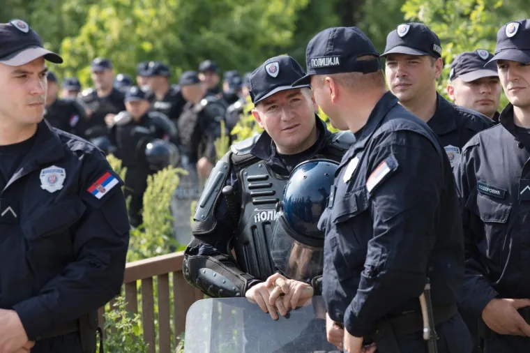 &Scaron;e&scaron;elj zaustavljen na ulazu u Hrtkovce: govor održao u selu Jarak