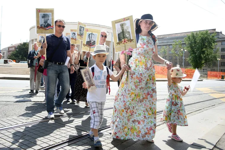 Po prvi puta u Zagrebu održan je mimohod Besmrtni partizanski odred