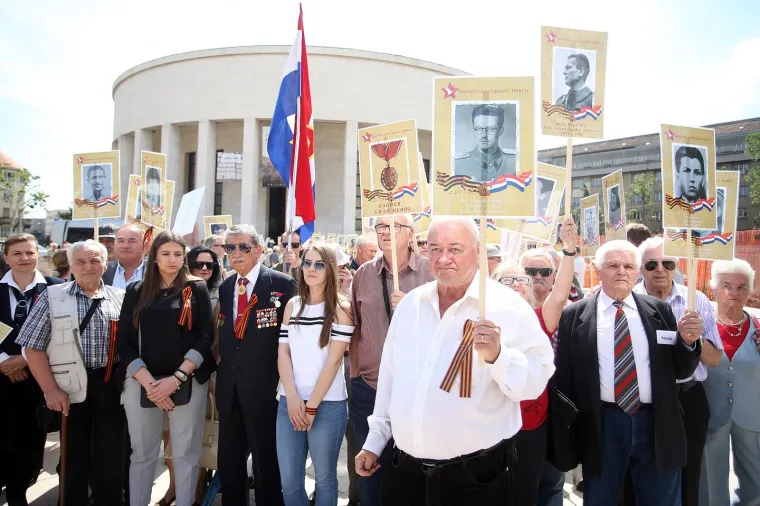 Po prvi puta u Zagrebu održan je mimohod Besmrtni partizanski odred