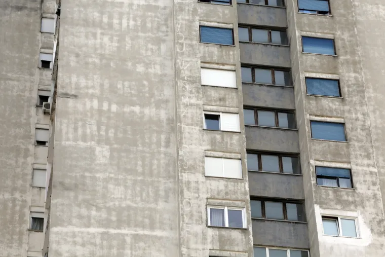 Riječki Spiderman: opasni romantični poduhvat ispao gramatički 'epic fail', ali valjda je bitna namjera