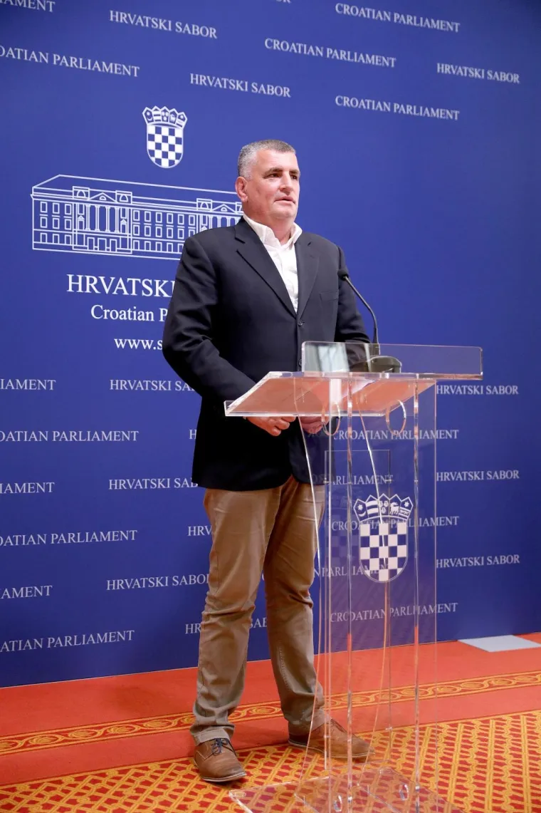 Miro Bulj zamijetio kako je Plenković u Splitu ponavljao obećanja Ive Sanadera