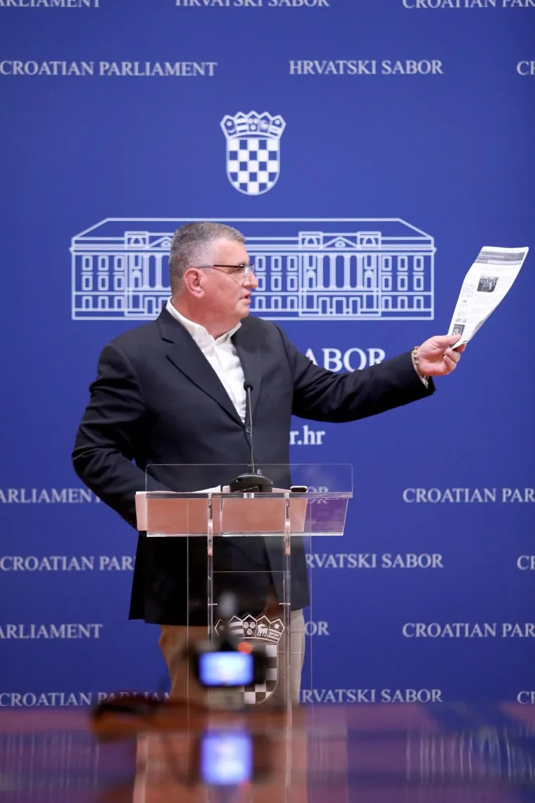 Miro Bulj zamijetio kako je Plenković u Splitu ponavljao obećanja Ive Sanadera