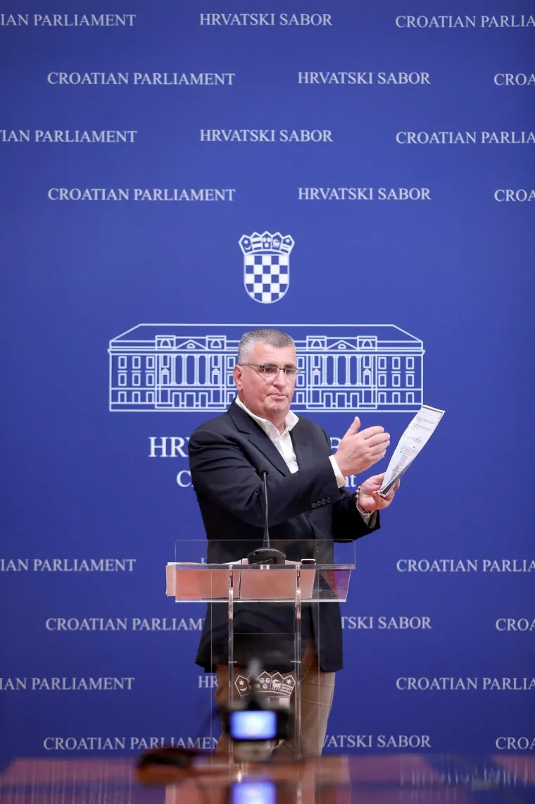 Miro Bulj zamijetio kako je Plenković u Splitu ponavljao obećanja Ive Sanadera