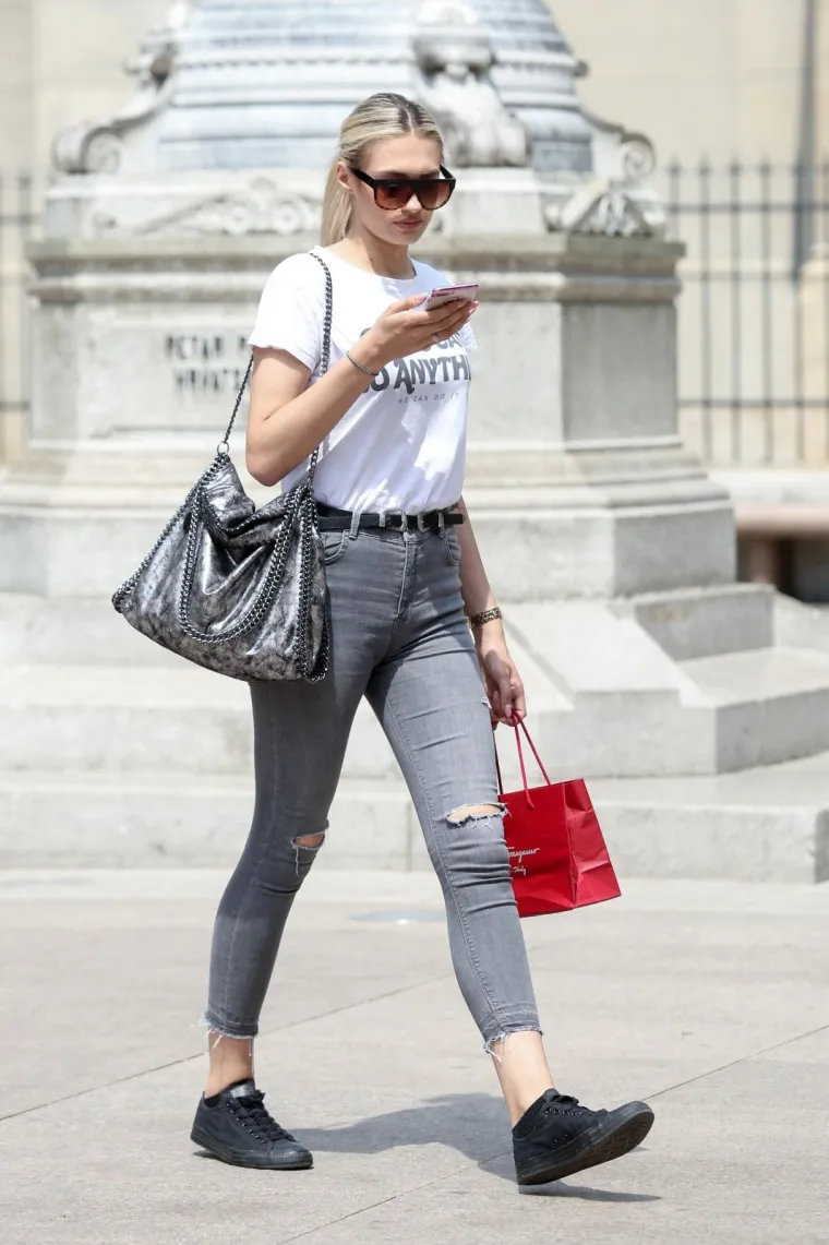 Street style: atraktivna moda na ulicama glavnog grada