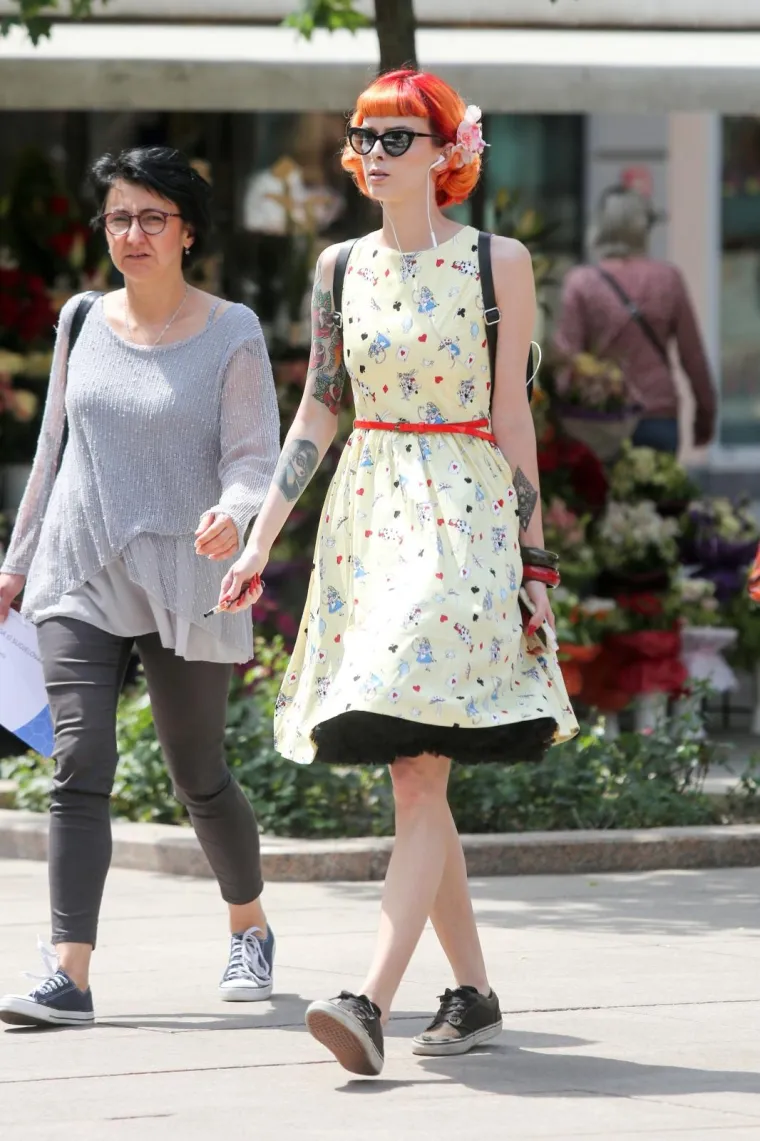 Street style: atraktivna moda na ulicama glavnog grada