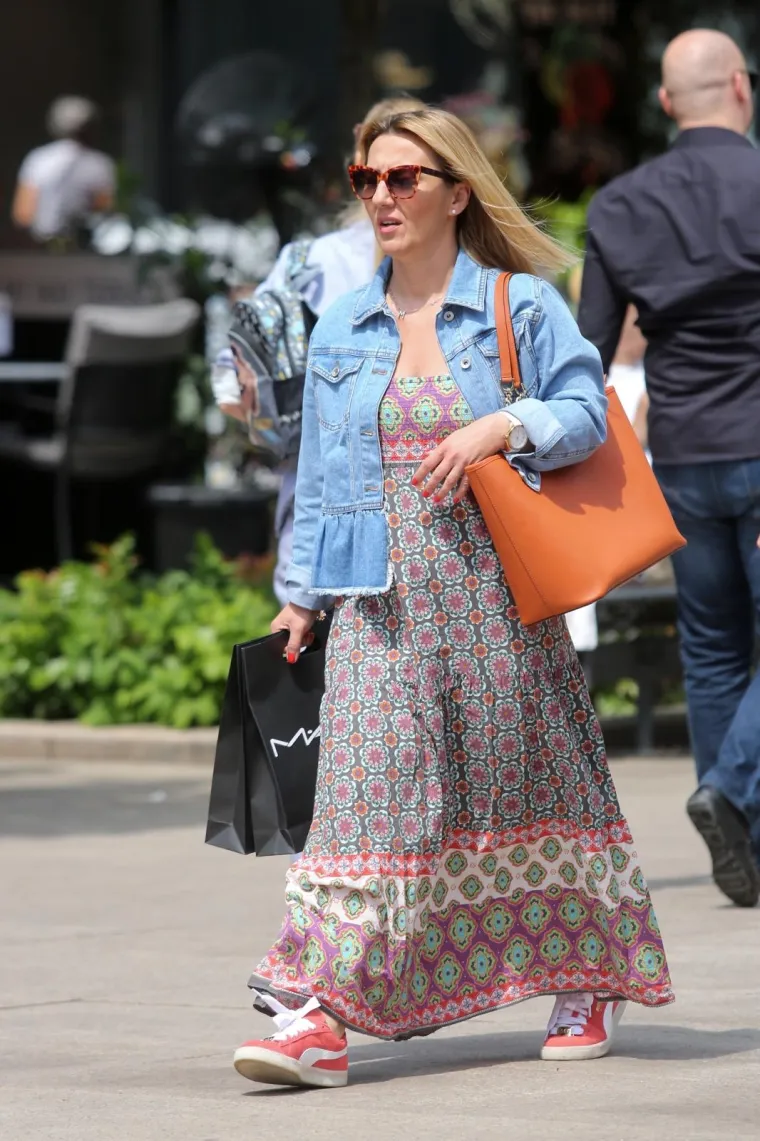 Street style: atraktivna moda na ulicama glavnog grada