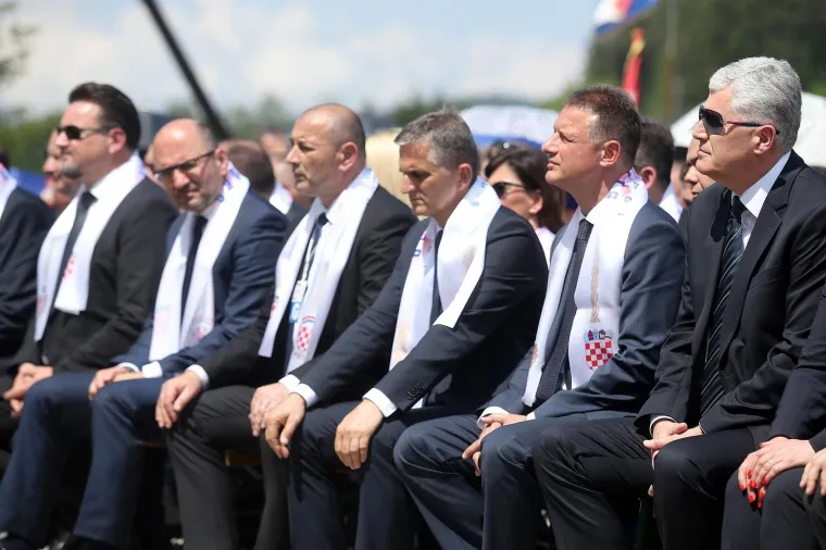 POGLEDAJTE KAKO JE DANAS BILO U BLEIBURGU: Središnja komemoracija žrtvama bleiburške tragedije i hrvatskog križnog puta