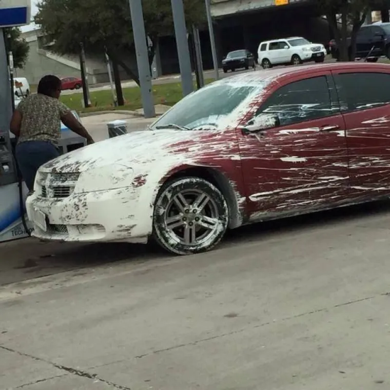 NEKI VOZAČI NEMAJU SREĆE, A NEKI PAMETI: Kako im je uopće uspjelo ovako izokrenuti i slupati automobile?