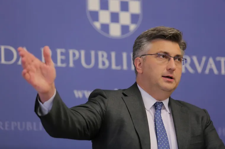 OSTAVKA MARTINE DALIĆ: Posljednja presica s premijerom Plenkovićem