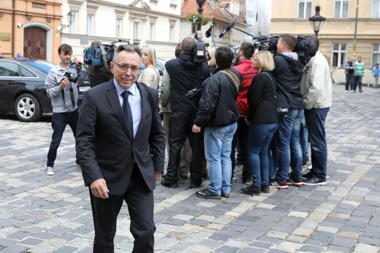 SASTANAK VLADAJUĆIH: Nakon ostavke Dalić koalicijski partneri pozvani u Banske dvore