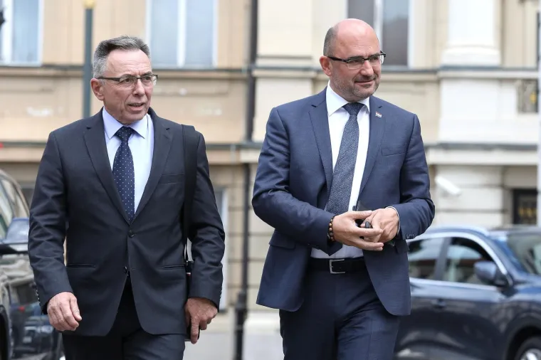 SASTANAK VLADAJUĆIH: Nakon ostavke Dalić koalicijski partneri pozvani u Banske dvore