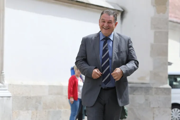 SASTANAK VLADAJUĆIH: Nakon ostavke Dalić koalicijski partneri pozvani u Banske dvore