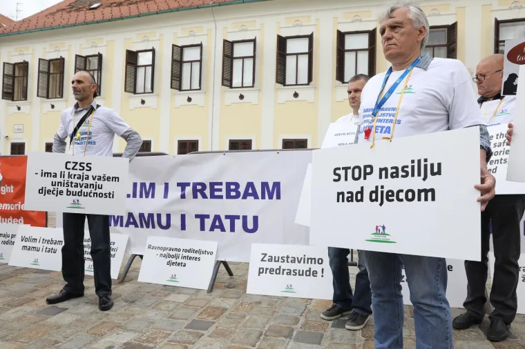 Udruga za ravnopravno roditeljstvo prosvjedom upozorila na neravnopravan položaj očeva