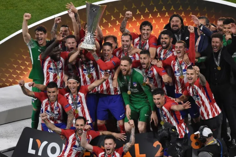 Nogometa&scaron;i Atletico Madrida pobjednici su Europske lige nakon &scaron;to su u finalnoj utakmici u Lyonu pobijedili Marseille s 3-0 (1-0).  Slavlje je bilo veliko i zasluženo.