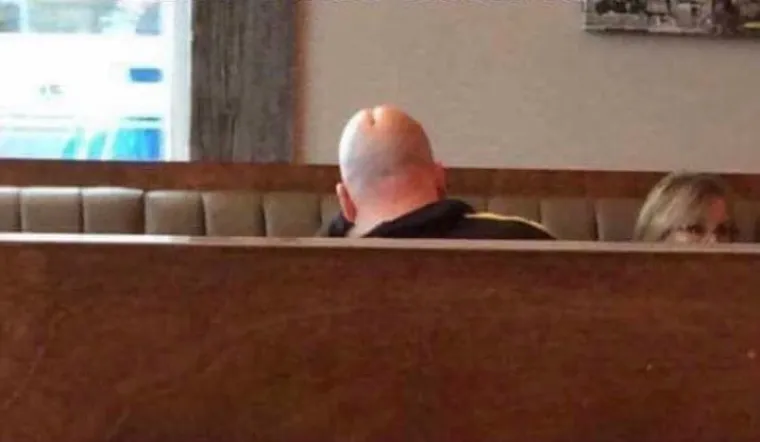 Nakon &scaron;to je Facebook zabranio fotografiju &scaron;tence koji je nekima izgledao poput penisa, na dru&scaron;tvenim mrežama javili su se ljudi koji smatraju da niti ove slike ne bi mogle proći na Facebooku. Kakve to sve stvari mogu izgledati poput penisa, pogledajte u galeriji.