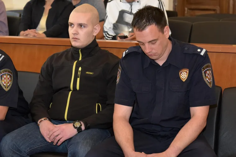 MONSTRUM KOJI JE UBIO RODITELJE DOBIO 40 GODINA ZATVORA: Evo kako je Šunjerga reagirao na presudu