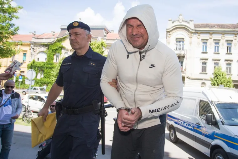 Privođenje osumnjičenih za pro&scaron;logodi&scaron;nje paljenje kuće biv&scaron;eg državnog odvjetnika