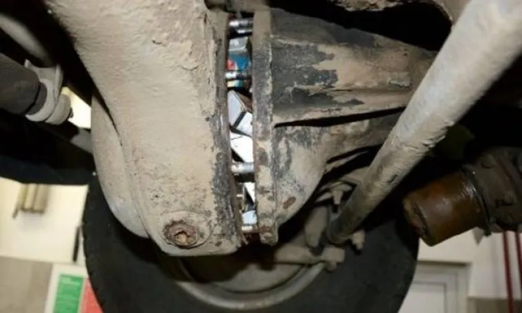 Snalažljivi ljudi pronalaze uvijek nove načine za krijumčarenje cigareta, a neke od vrlo kreativnih načina koji im ipak nisu prošli možete pogledati u nastavku.