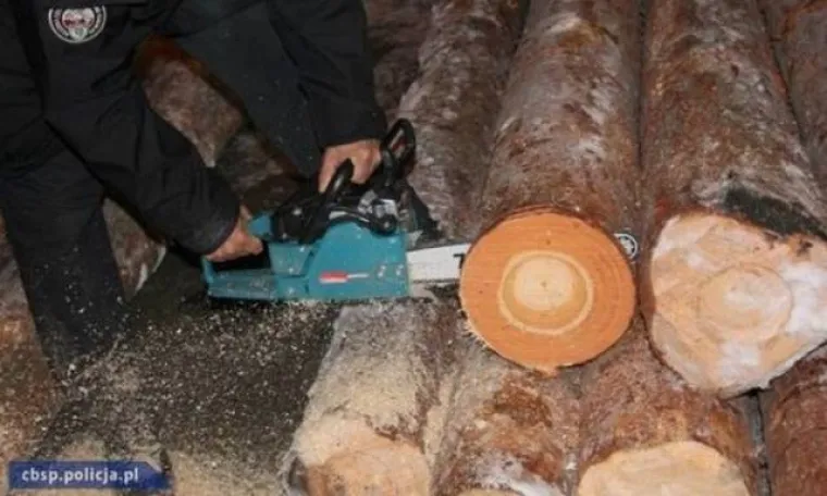 KRIJUMČARI IMAJU STVARNO DOVITLJIVE NAČINE SKRIVANJA CIGARETA: Ovaj put im nije pro&scaron;lo, ali dobili su peticu za trud