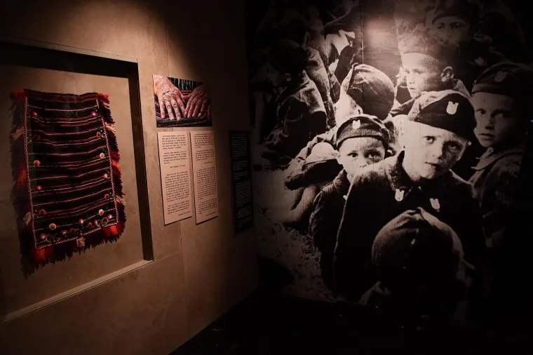 U BEOGRADU OTVORENA IZLOŽBA POSVEĆENA DIANI BUDISAVLJEVIĆ: Za&scaron;to za hrvatsku humanitarku kod nas malo tko zna?