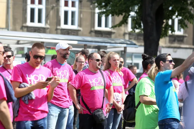 HOD ZA ŽIVOT: Pogledajte okupljanje protivnika pobočaja u Zagrebu