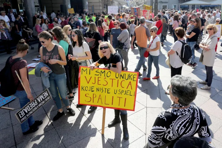 'Za različitost, za ljubav': prosvjedni skup u Rijeci 'Hod za slobodu' protivi se ograničavanju prava