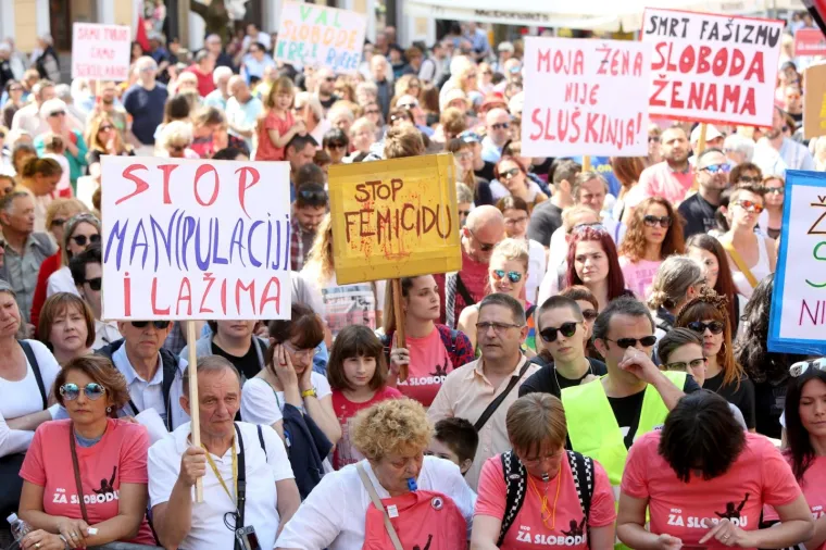 'Za različitost, za ljubav': prosvjedni skup u Rijeci 'Hod za slobodu' protivi se ograničavanju prava