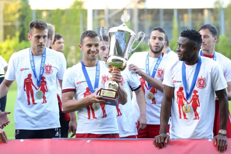 GORICA PROSLAVILA ULAZAK U PRVU LIGU: Osvojili Drugu ligu sa samo bodom više od Varaždina i Dinama II