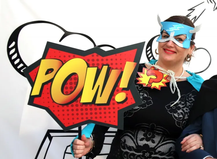 07.10.2017., Sibenik - Na sajmu otocnih proizvoda ministrica regionalnoga razvoja i fondova Europske unije Gabrijela Zalac maskirala se u superjunakinju. 
Photo: Dusko Jaramaz/PIXSELL