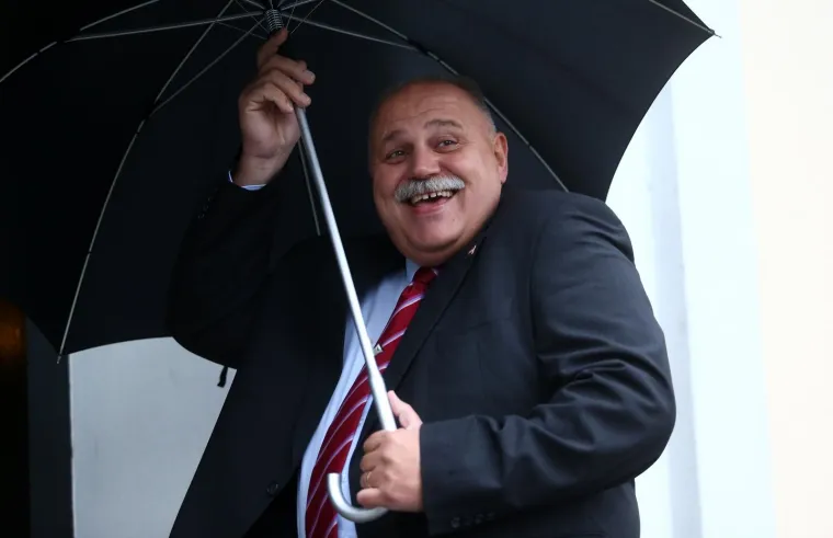 15.10.2015., Zagreb - Dolazak clanova HDZ-a na sjednicu Predsjednistva Hrvatske demokratske zajednice. Ivan Suker.
Photo: Slavko Midzor/PIXSELL