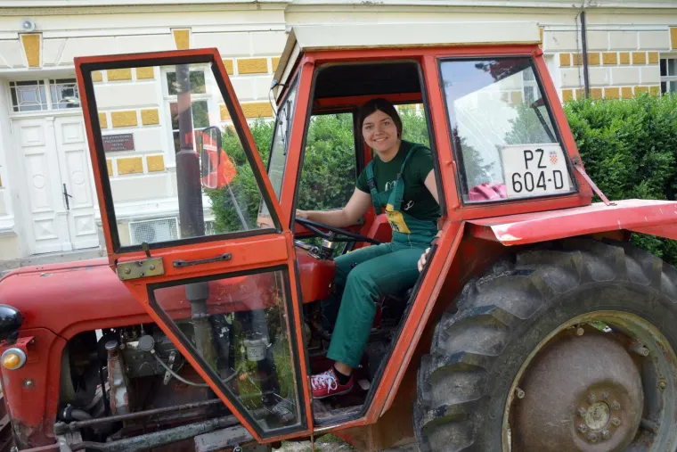 Veliki foto izvje&scaron;taj: pogledajte kako su maturanti proslavili zadnji dan diljem Hrvatske