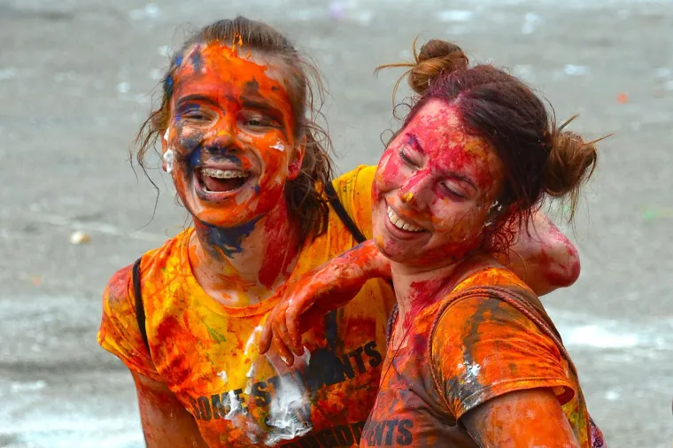 Veliki foto izvje&scaron;taj: pogledajte kako su maturanti proslavili zadnji dan diljem Hrvatske