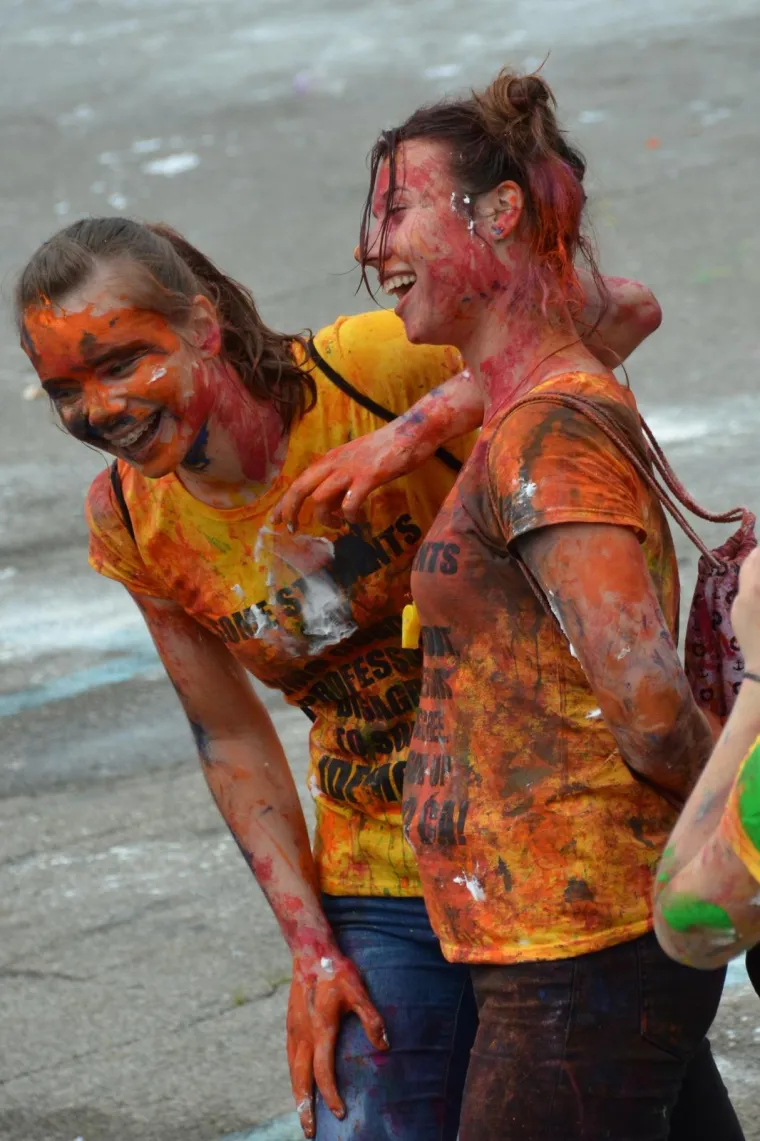 Veliki foto izvje&scaron;taj: pogledajte kako su maturanti proslavili zadnji dan diljem Hrvatske