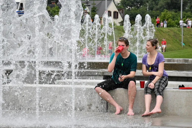 Veliki foto izvje&scaron;taj: pogledajte kako su maturanti proslavili zadnji dan diljem Hrvatske