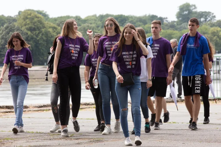 Veliki foto izvje&scaron;taj: pogledajte kako su maturanti proslavili zadnji dan diljem Hrvatske