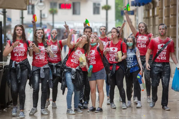 Riječki maturanti slave kraj srednjo&scaron;kolskog obrazovanja