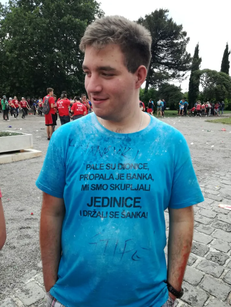 Riječki maturanti slave kraj srednjo&scaron;kolskog obrazovanja