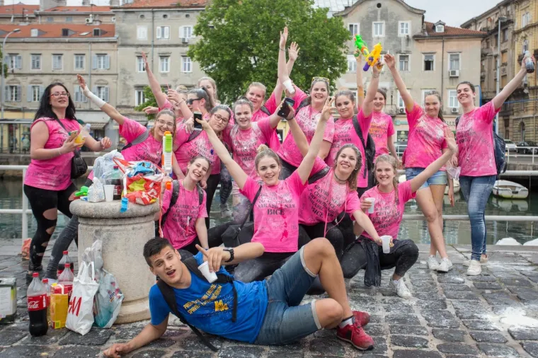 Riječki maturanti slave kraj srednjo&scaron;kolskog obrazovanja