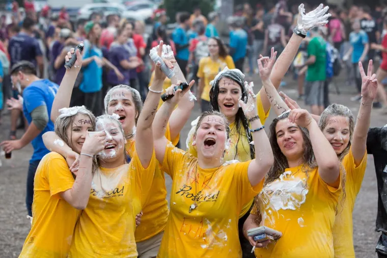 Riječki maturanti slave kraj srednjo&scaron;kolskog obrazovanja