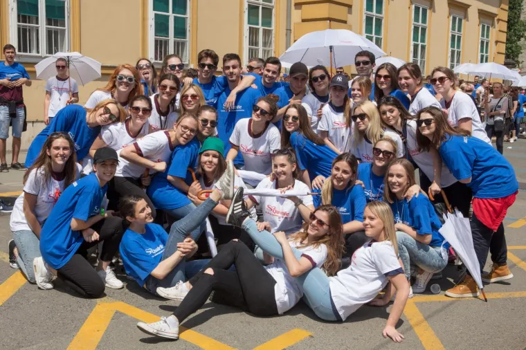 Plesanjem Quadrille maturanti obilježili posljednji dan srednje &scaron;kole u Osijeku