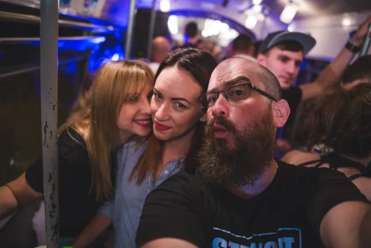 Ekipa Pannonian Challenge sugrađanima predstavila tematski oslikani tramvaj povodom svoje devetnaeste obljetnice