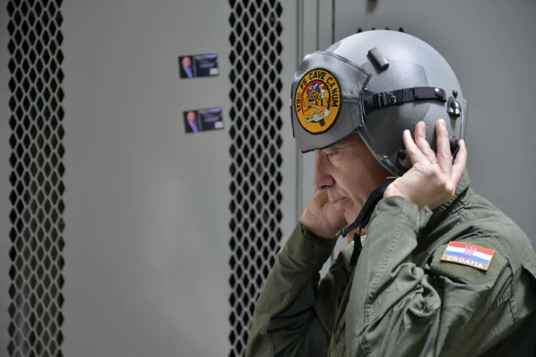 Ministar Krstičević u SAD letio u borbenom zrakoplovu F-16