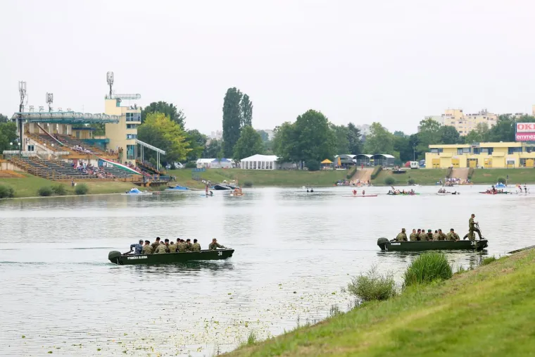 Uz jezero Jarun u tijeku su pripreme za proslavu Dana Oružanih snaga RH