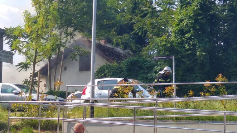 Požar na Tre&scaron;njevci: Vatrogasci brzom reakcijom ugasili vatru