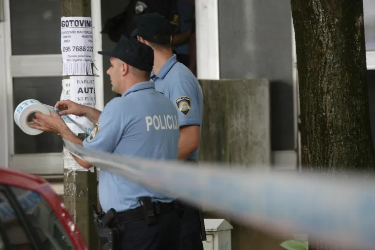 Pucnjava u Utrinama: policija traga za nepoznatim počiniteljem po haustorima u &Scaron;i&scaron;ićevoj ulici