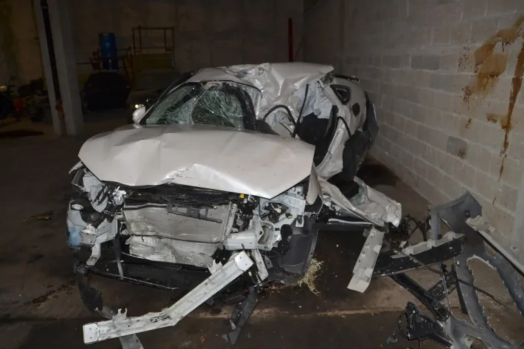 STRA&Scaron;NA TRAGEDIJA U MEDULINU: U prometnoj nesreći poginula dva mu&scaron;karca, automobil je potpuno smrskan