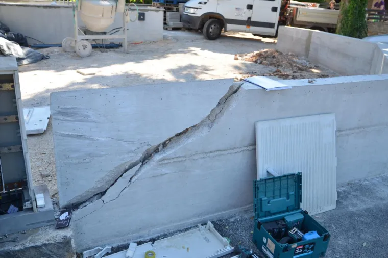 Stravične fotografije: u prometnoj nesreći u Medulinu poginula dva mu&scaron;karca